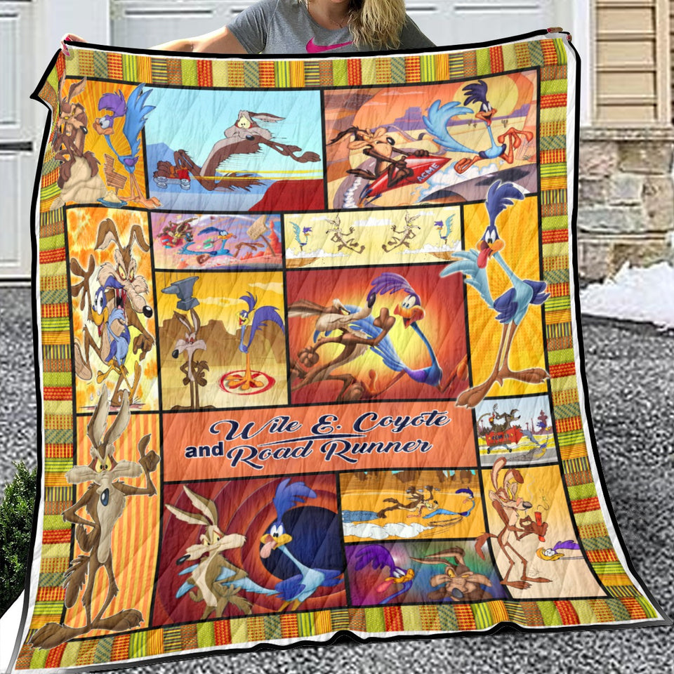 Looney Tunes Quilt, Wile E. Coyote and the Road Runner Quilt Blanket
