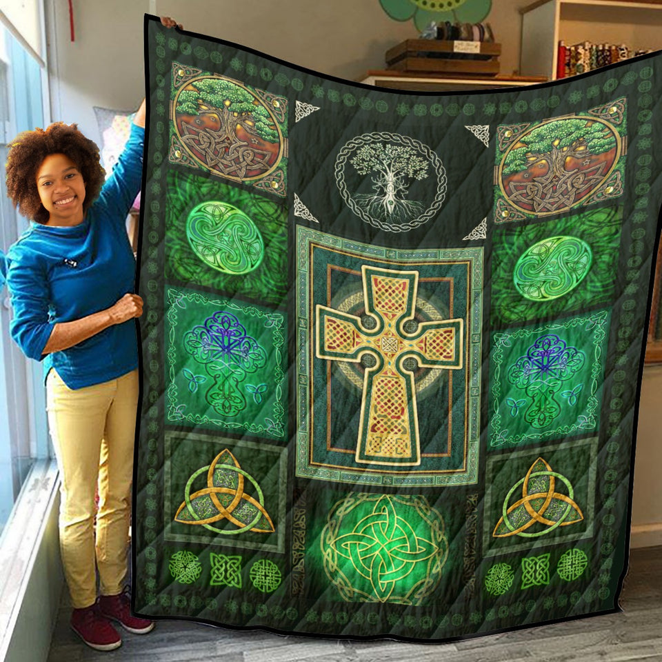 Celtic Cross Blanket, Insular art Quilt, Fleece, Sherpa Blanket