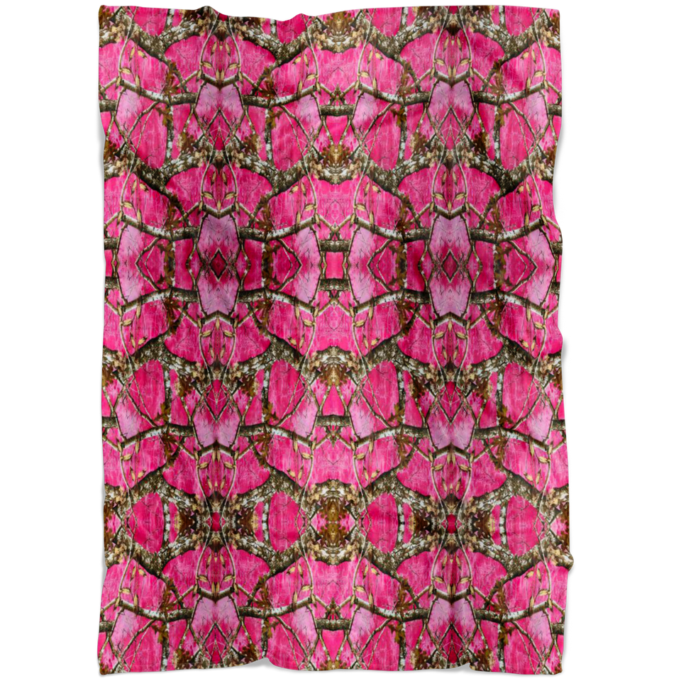Pink Realtree Hunting Camouflage Camo Pattern Woman