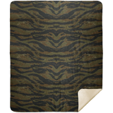 Tigerstripe Camouflage Tiger Stripe Camo Pattern July 4 Fathers Day Birthday Christmas Fleece Sherpa Blanket Bed Throw Tapestry Wall Hanging (Tigerstripe Camo, 50x60, 60x80 inches White) - MSHM Premium Mink Sherpa Blanket 50x60
