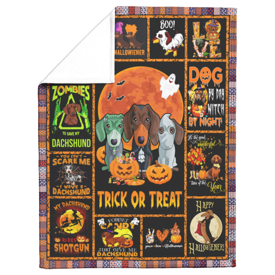 Dachshund - Halloween Blanket