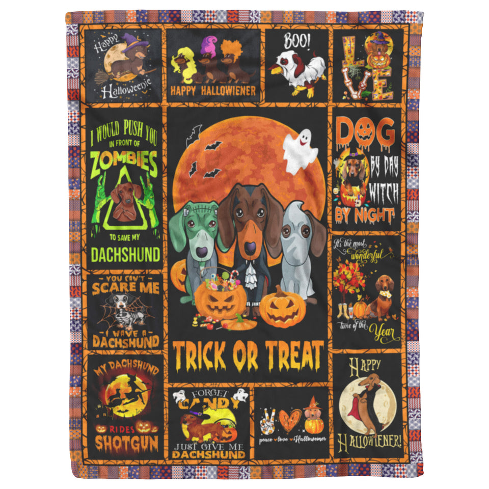 Dachshund - Halloween Blanket