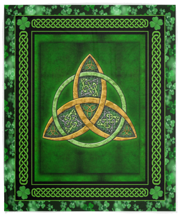 Celtic Trinity Knot Quilt Pattern Blanket Comforters with Reversible Cotton Irish Shamrock Clover Quilted Birthday Gifts Irish Shamrock Blanket Gift for Christmas Xmas - Fleece Sherpa Blanket - VPM Cozy Plush Fleece Blanket - 50x60