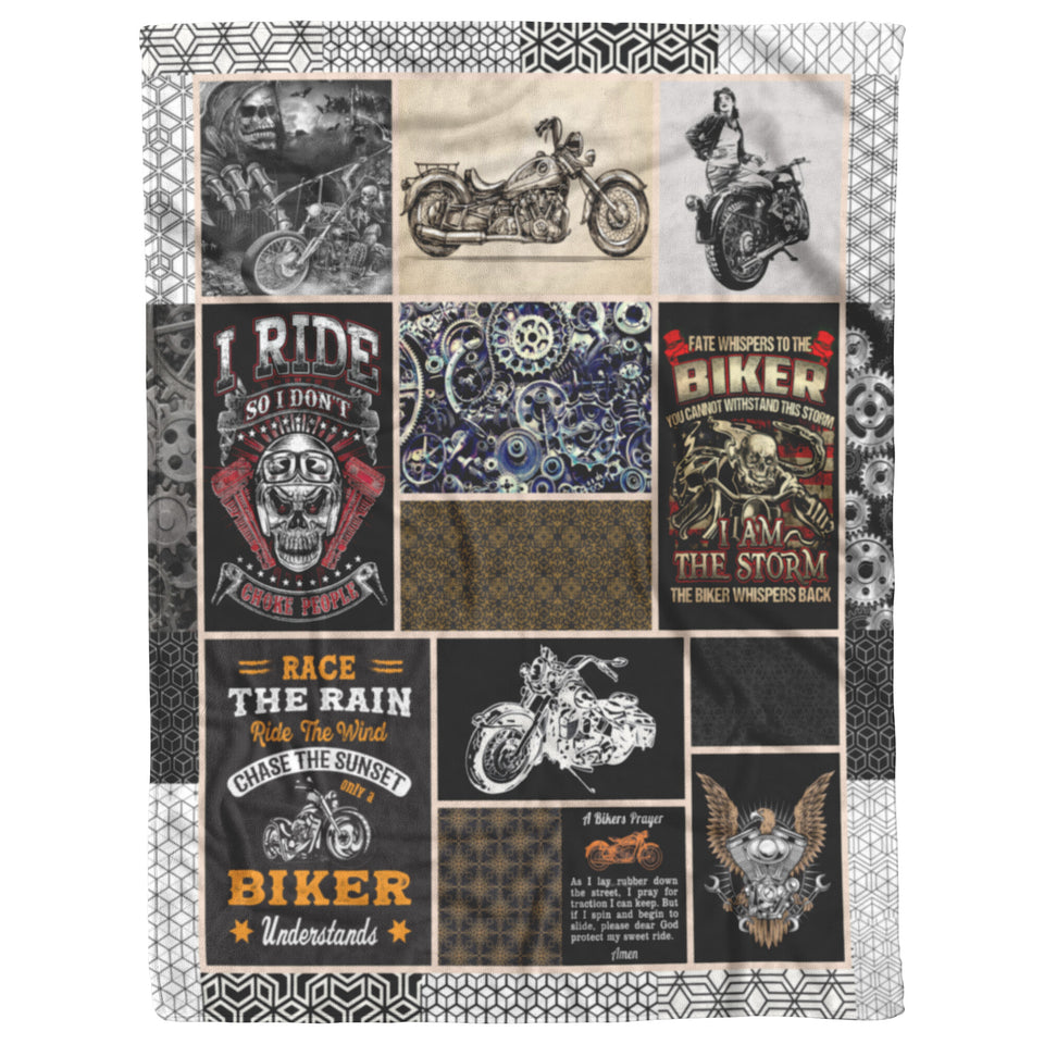 Motorcycle Biker Quilt 2612, King - All Season Quilts