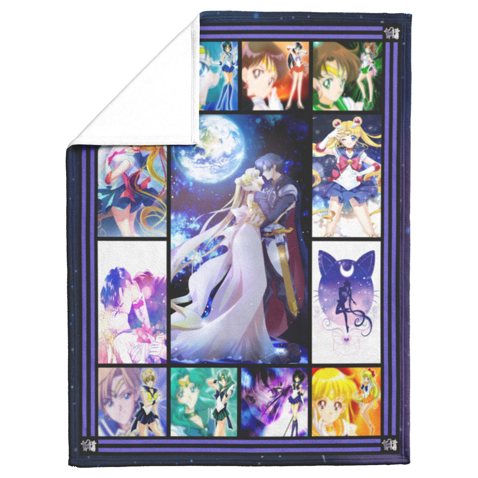 S a i l or Moon Blanket copy