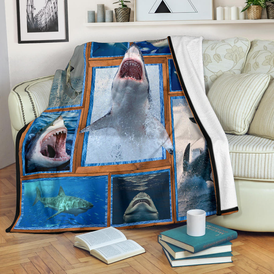 SHARK Blanket