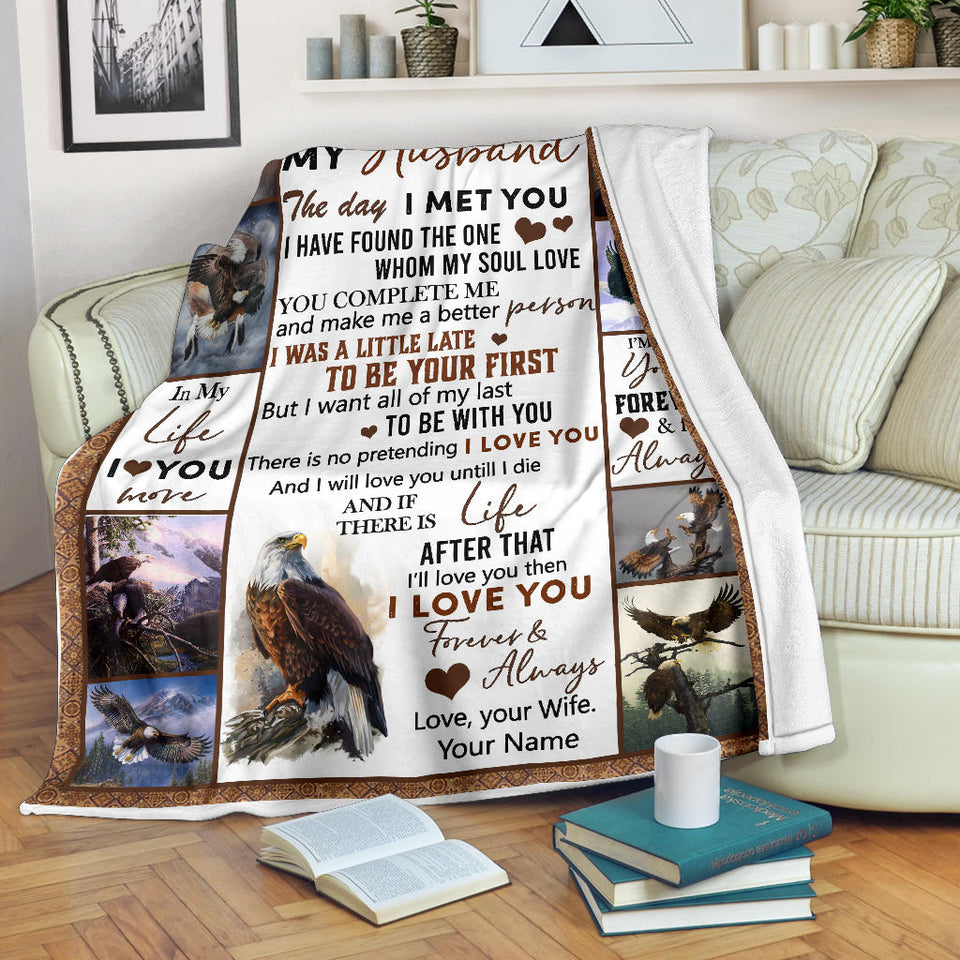 to my husband customize mockup