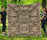 Realtree Hunting Camouflage Deer Hunter Camo Pattern