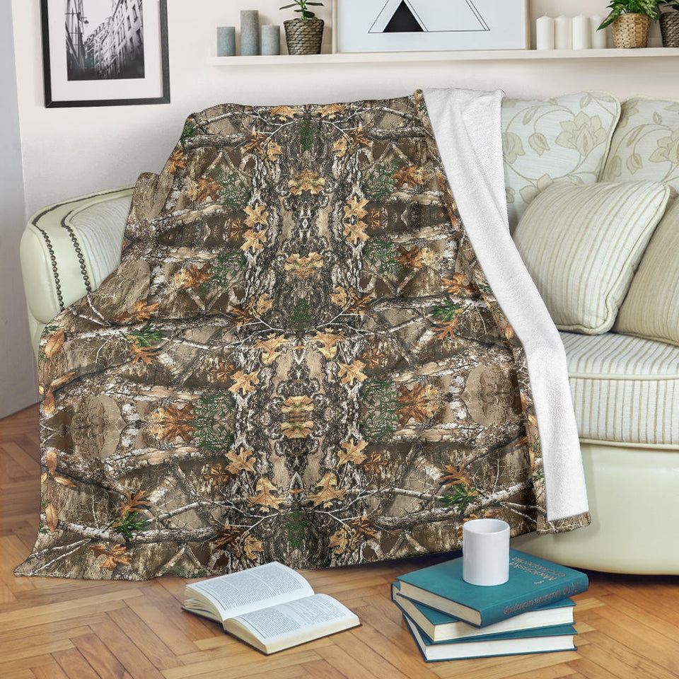 Realtree Hunting Camouflage Deer Hunter Camo Pattern