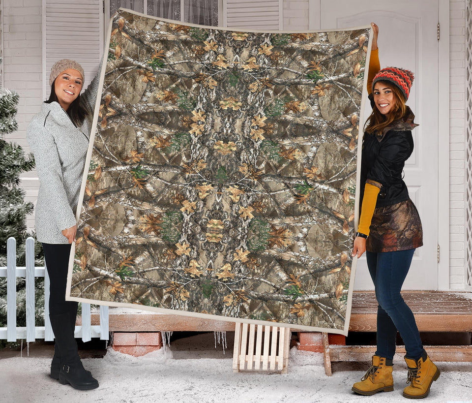 Realtree Hunting Camouflage Deer Hunter Camo Pattern