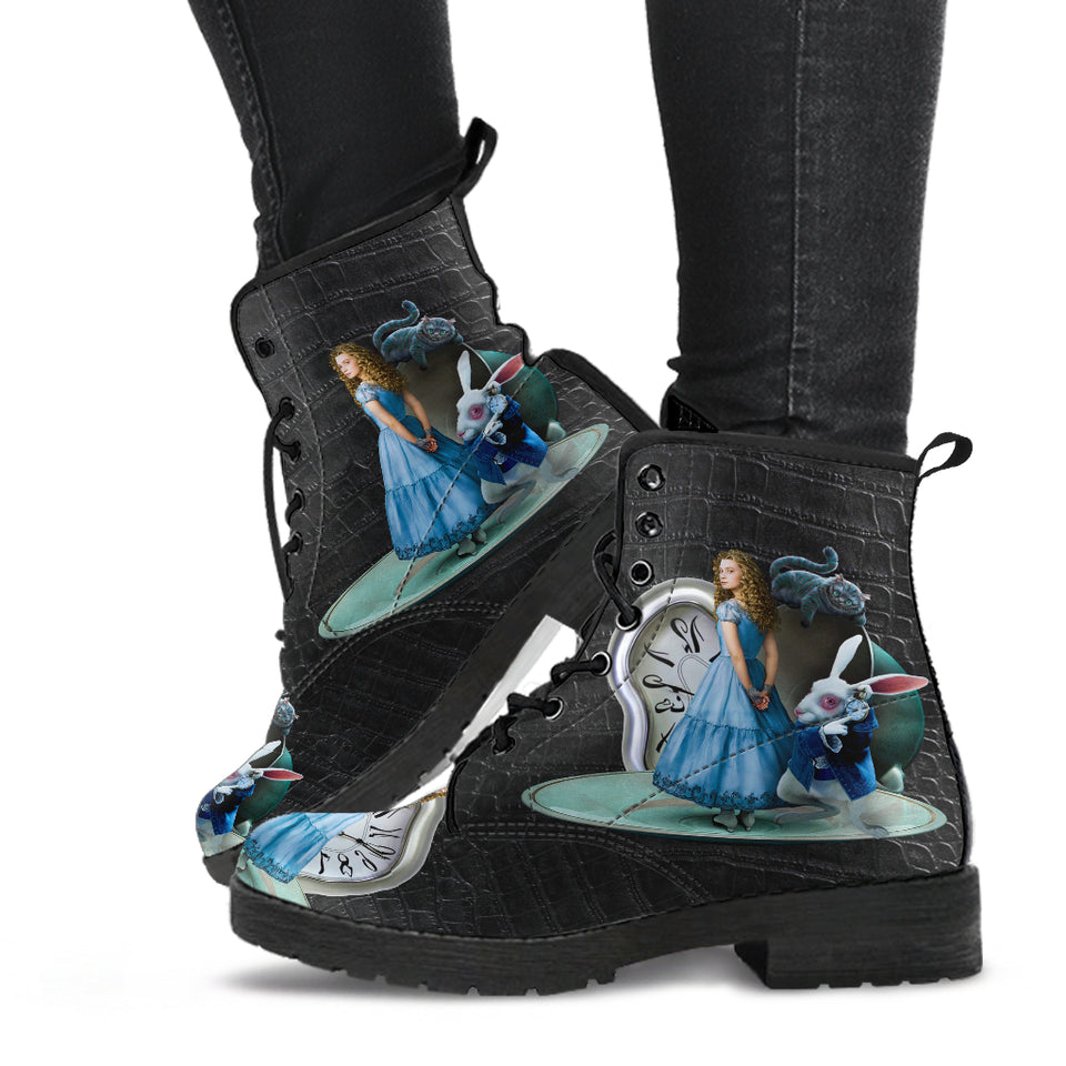 Combat Boots - Alice in Wonderland Gifts #34 Red Series