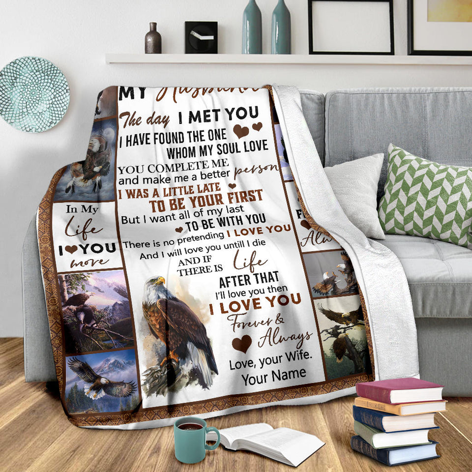 to my husband customize mockup