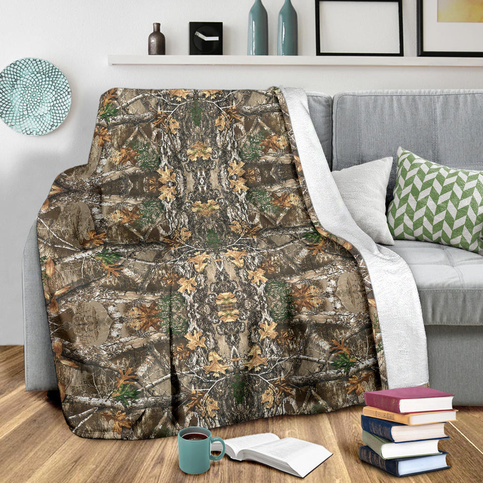 Realtree Hunting Camouflage Deer Hunter Camo Pattern