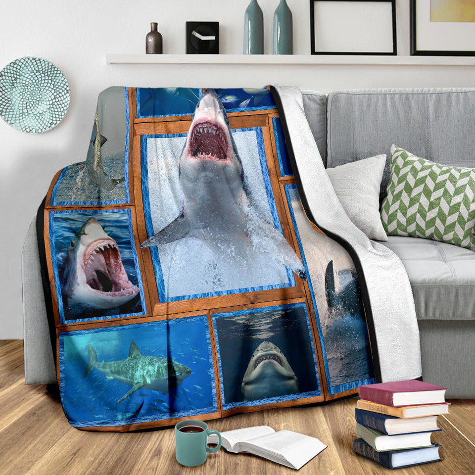 SHARK Blanket