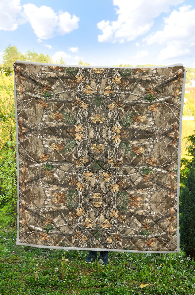 Realtree Hunting Camouflage Deer Hunter Camo Pattern