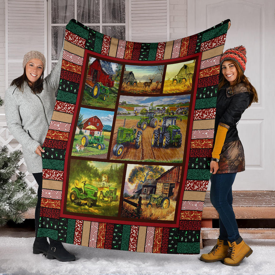 TRACTOR Blanket
