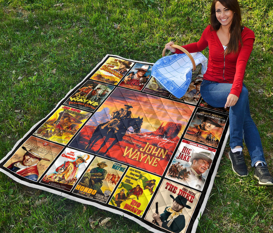 Wayne American Fleece Sherpa Blanket - Quilt