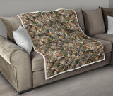 Realtree Hunting Camouflage Deer Hunter Camo Pattern